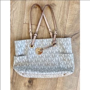 Used Michael kors purse